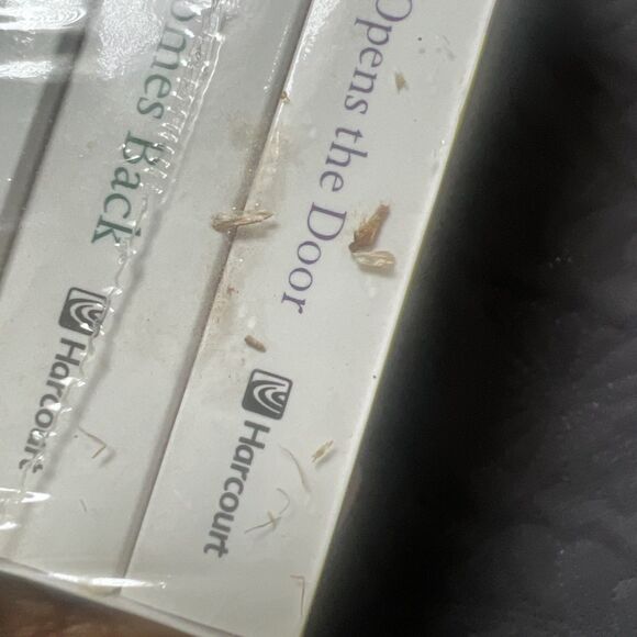 Vintage "Mary Poppins" Boxed Set; PL Travers; NIB Paperback - Sealed 2006 READ - Picture 8 of 8